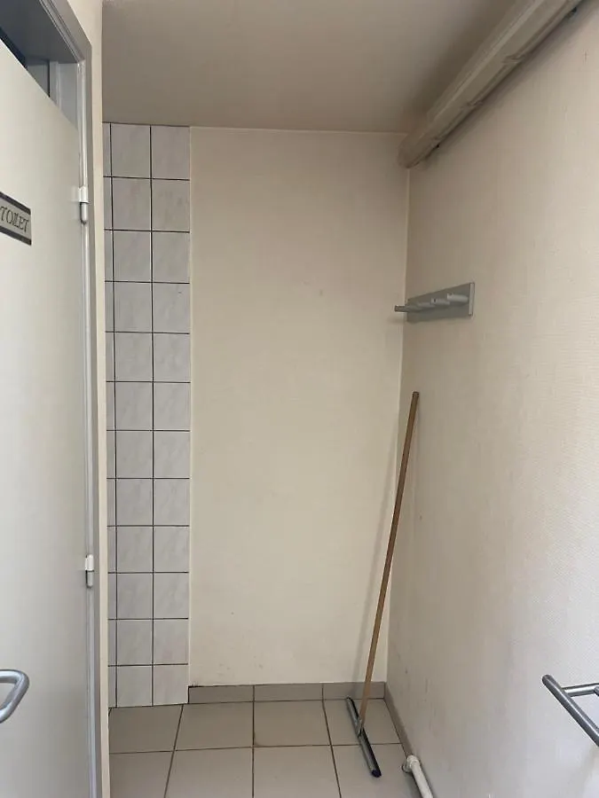 Homestay Tres Grand Studio Luxe 4Personnes Apartment Ostend Belgium